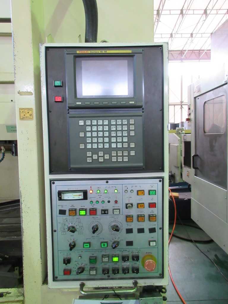 安田工業 立型マシニングセンター YBM-640V