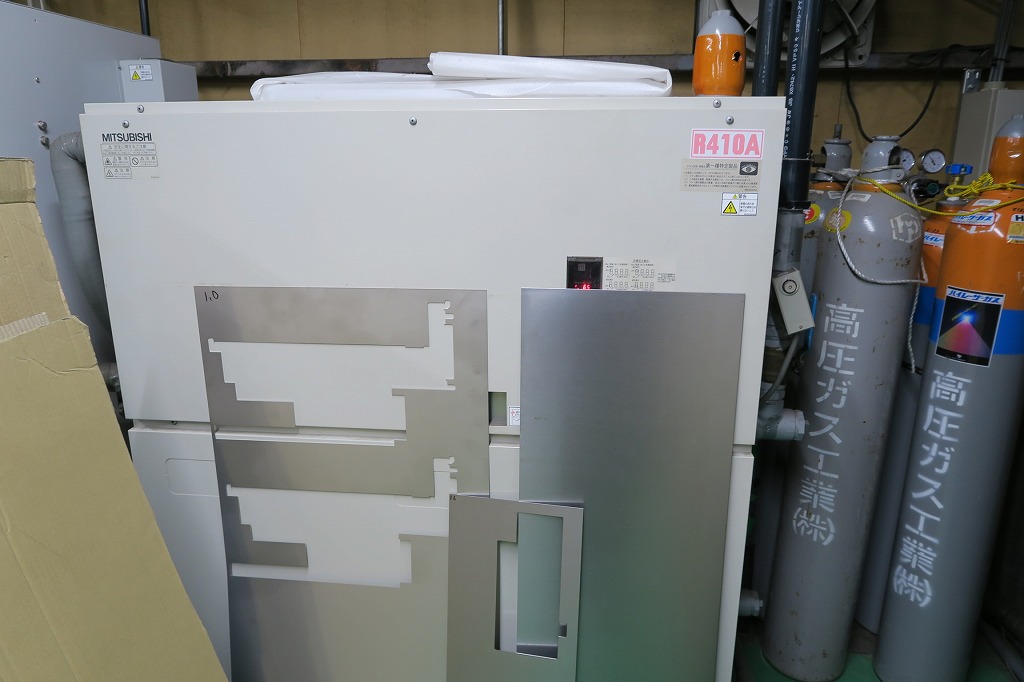 三菱電機 レーザー加工機 ML2512eX