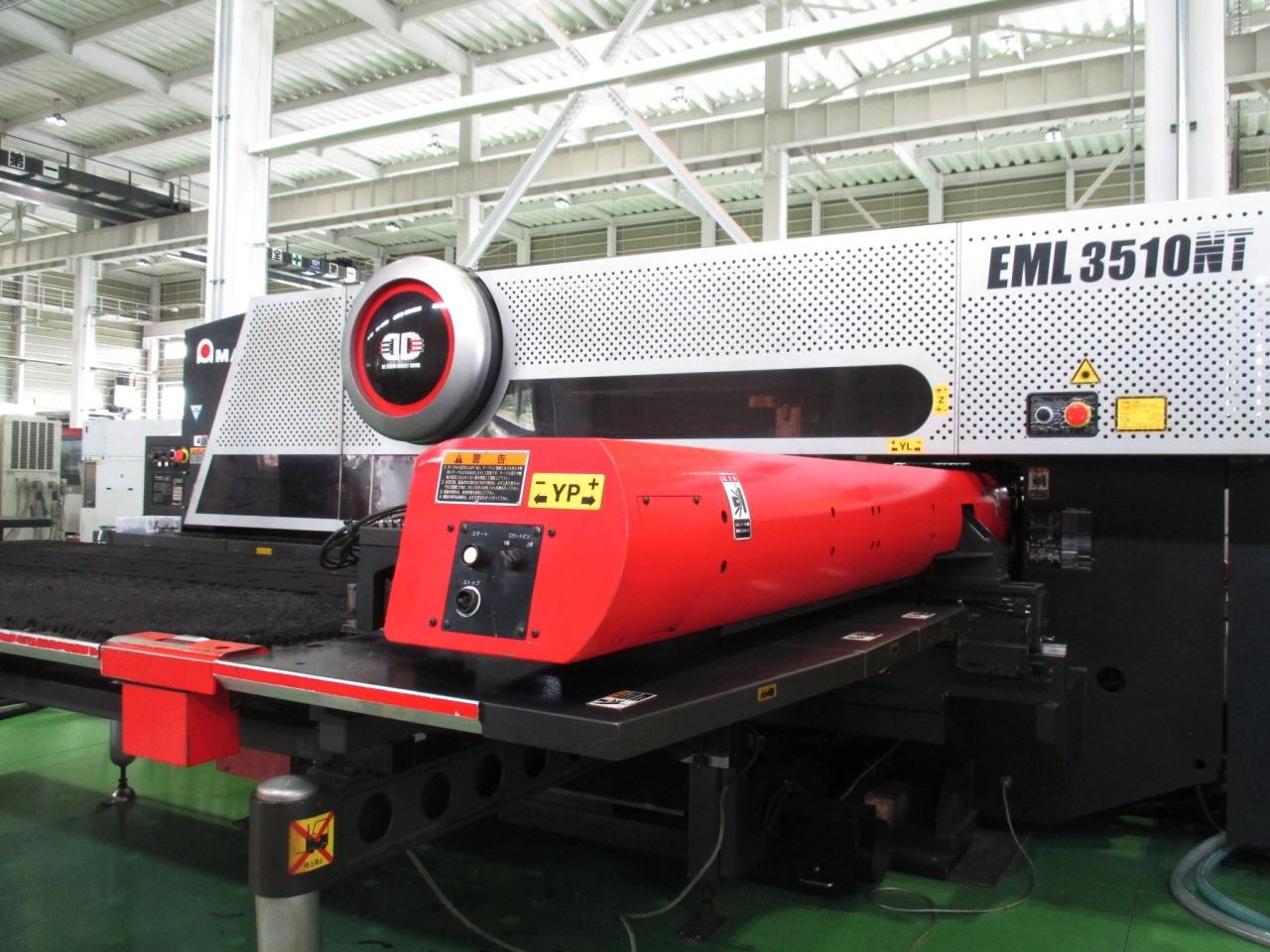 アマダ パンチレーザー複合機 EML-3510NT
