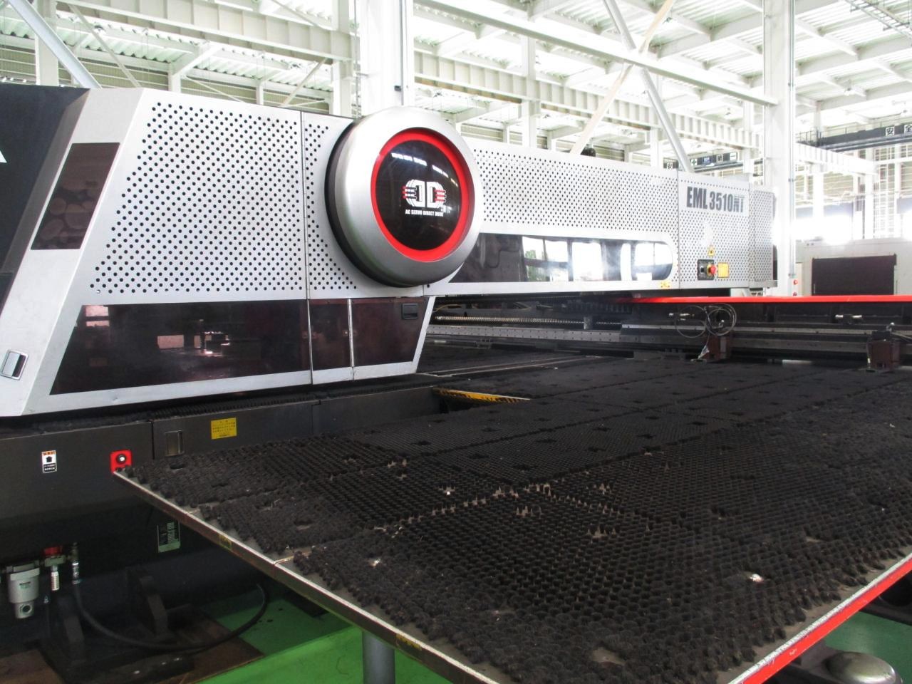 アマダ パンチレーザー複合機 EML-3510NT