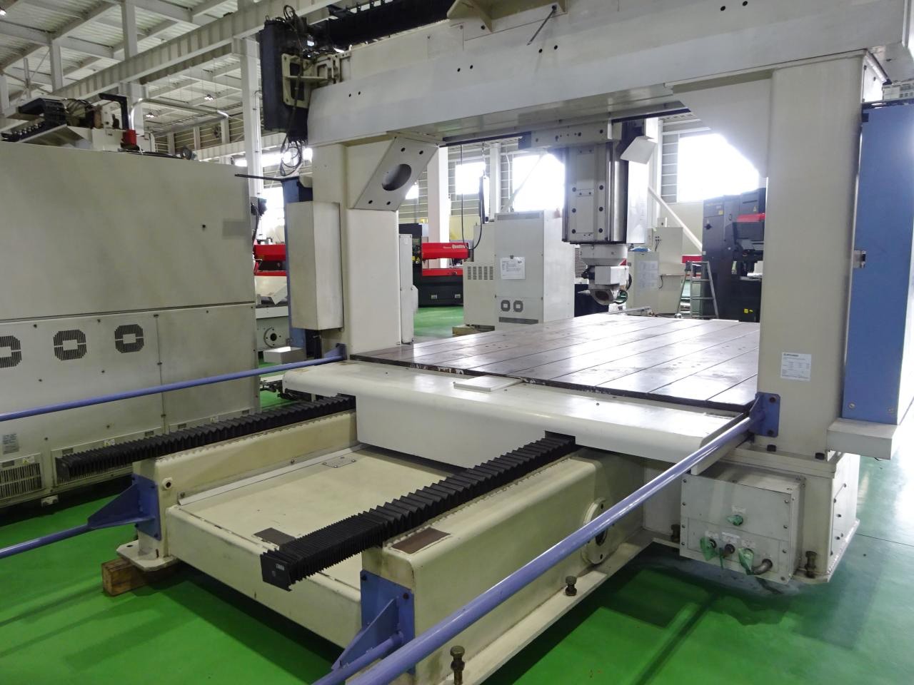 三菱 3次元レーザー加工機 ML3122VZ2-5036D-S6