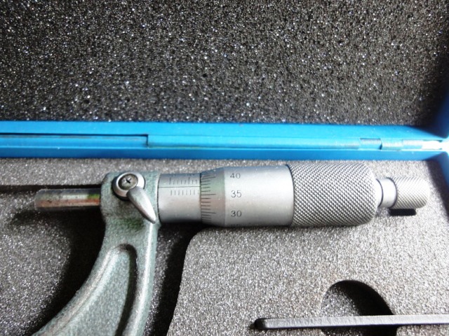 ミツトヨ マイクロメーター M110-50