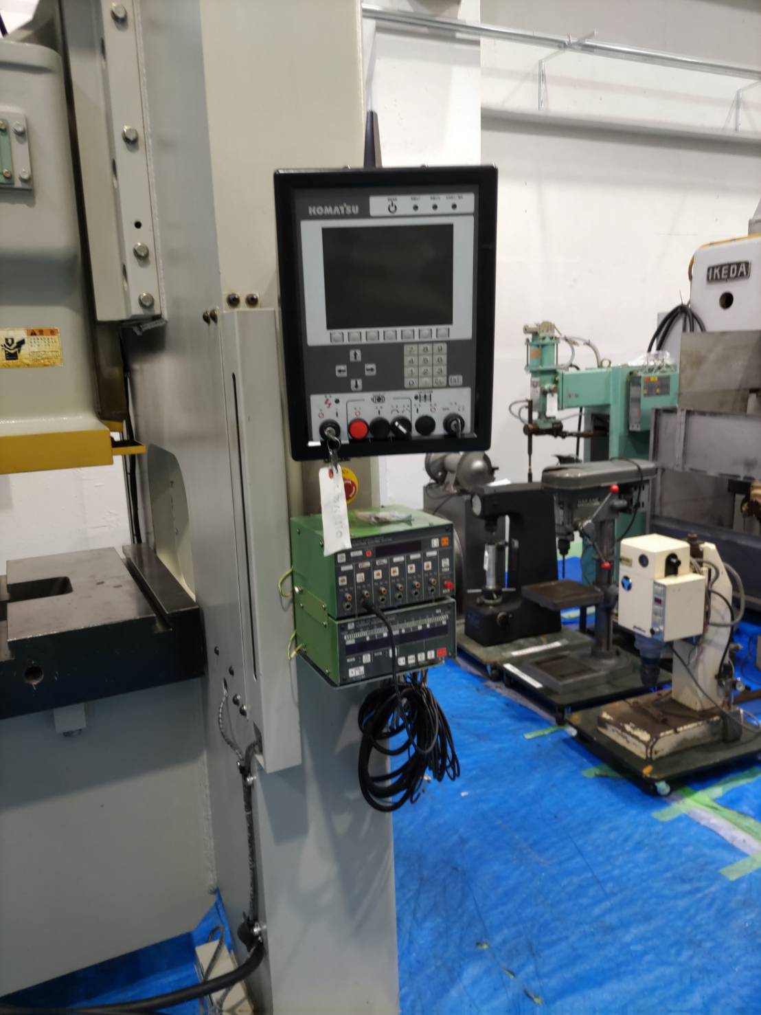 コマツ 門型プレス E2W-110