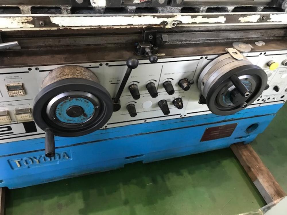 豊田工機 円筒研削盤 GOP32X50