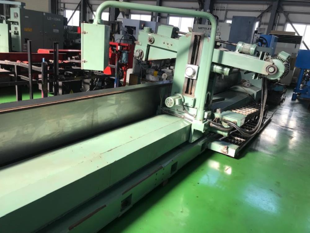 野口工機 円筒鏡面研磨機 SM-3BU-850×5650