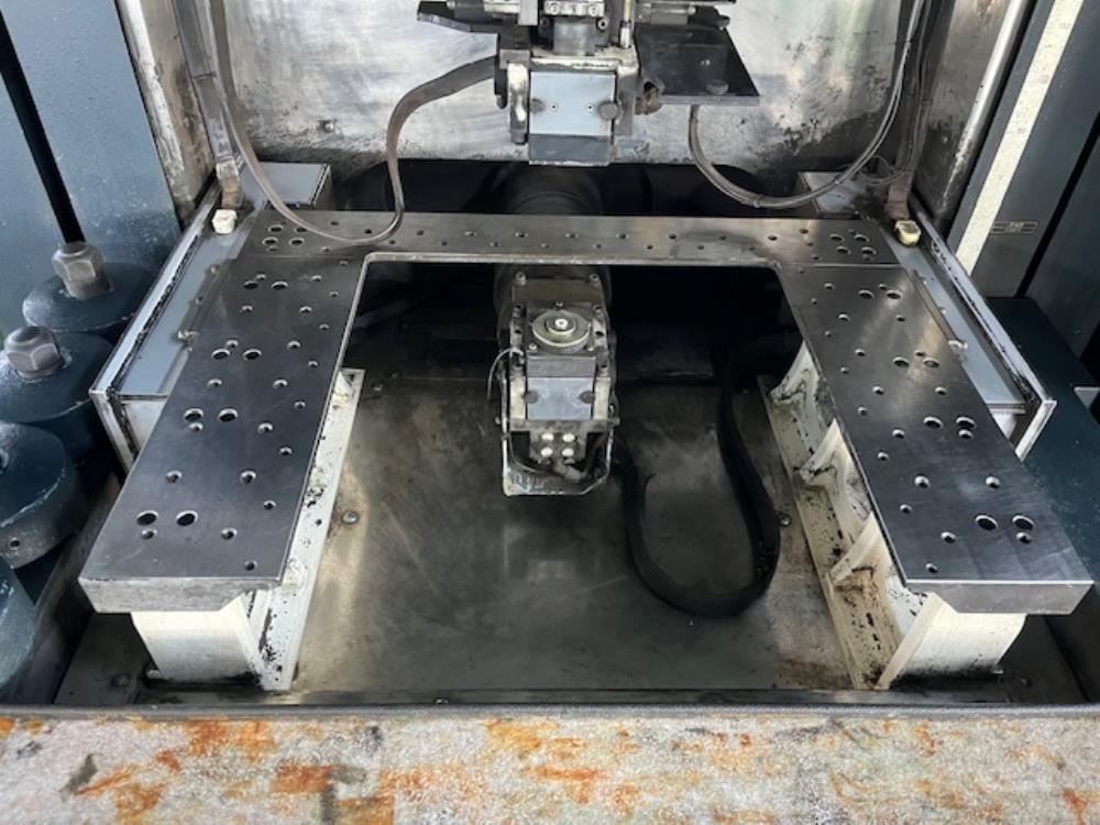 牧野フライス製作所 ワイヤーカット U32K