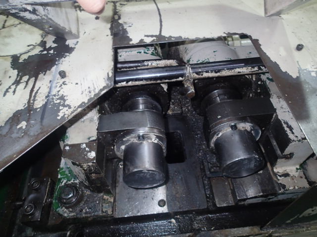 ツガミ 転造盤 R10A