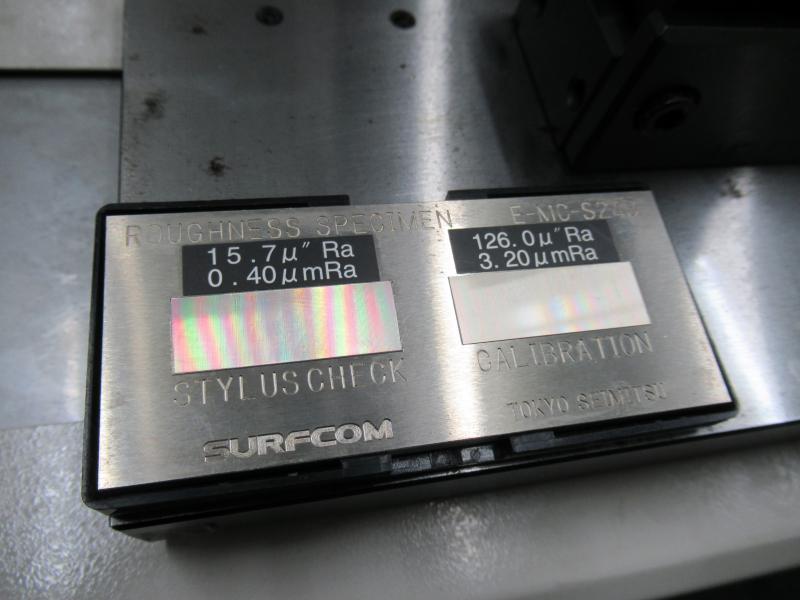 東京精密 表面粗さ計 SURFCOM 1400D