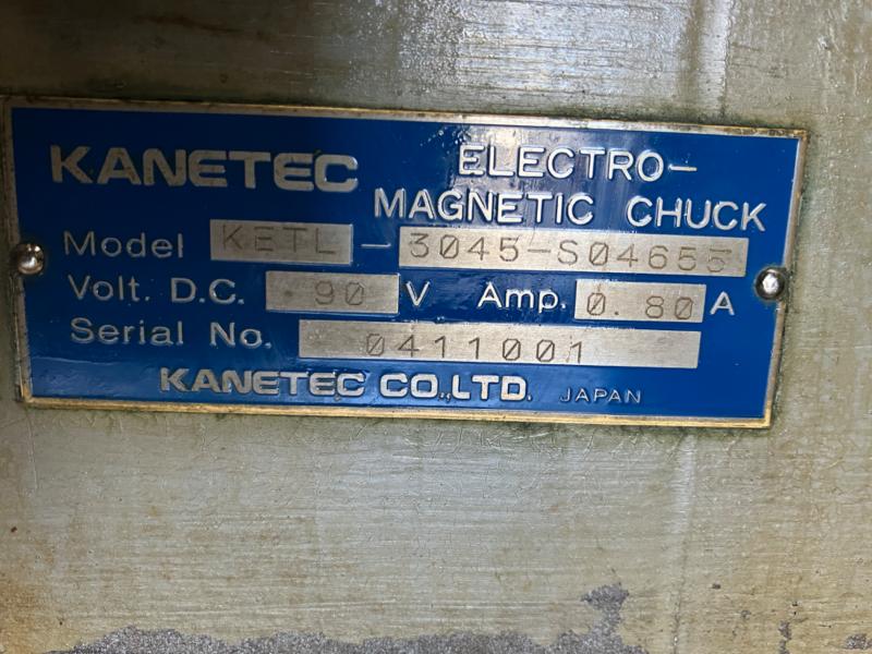 カネテック 電磁チャック KEPL-3045-S4655