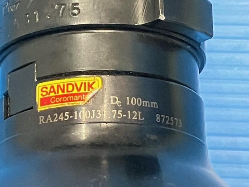 サンドビック 正面フライスコロミル RA245-100J31.75-12L