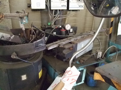 神鋼電機 パーツフィーダー(縦型両頭用) EB