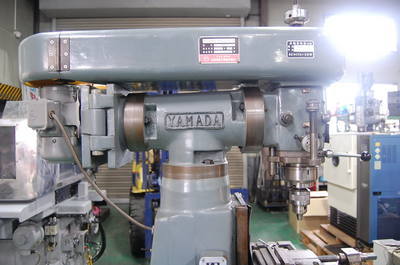 山田機械工業 立フライス FV-1