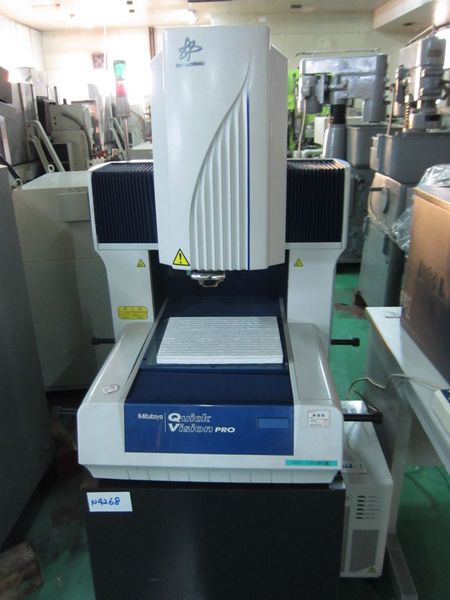 ミツトヨ CNC画像測定機 QVB202-PRO1F