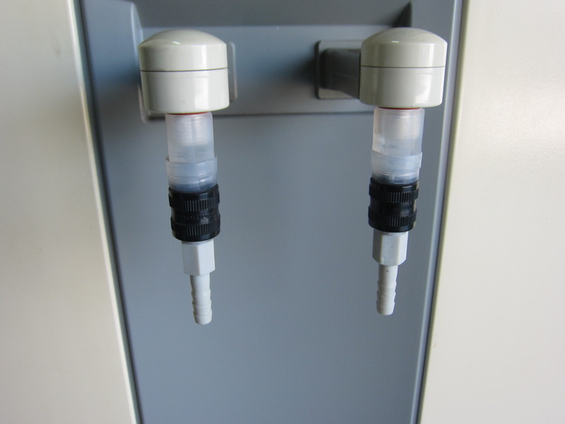 アドバンテック 蒸留水製造装置 GS-2000