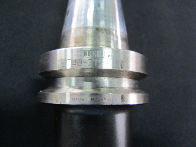 日研工作所 タッパチャック BT40-Z12-130