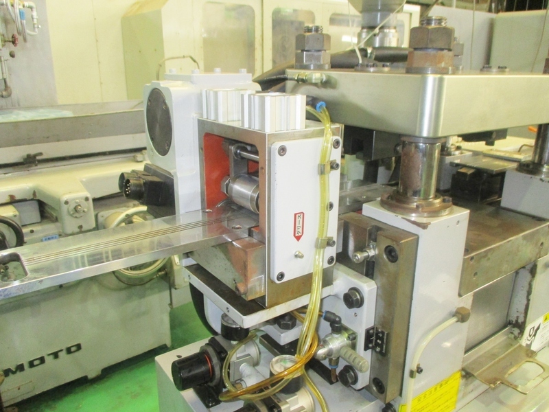 能率機械製作所 高速プレス LEM-3205C