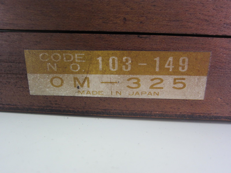 ミツトヨ 外側マイクロメーター OM-325(103-149)