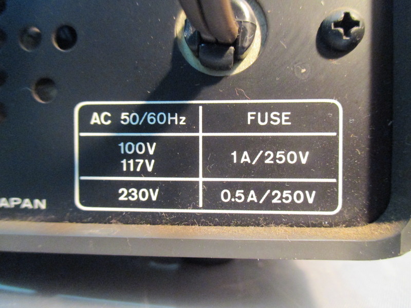 TRIO FREQUENCY COUNTER FC-752
