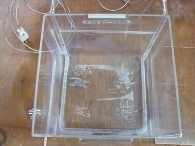  石英製水槽 