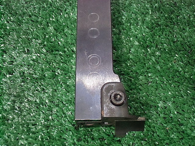 タンガロイ バイトホルダー CFGTR2525-3SA