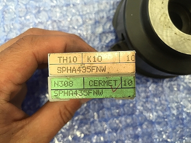 タンガロイ フェイスミル SFP4004R