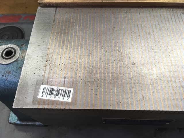 富士磁工 可傾形電磁チャック FBM125×250P4G1
