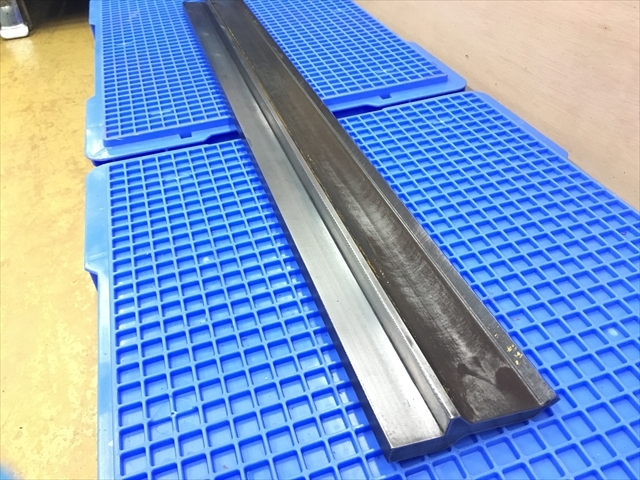 アマダ 金型 200-0.2