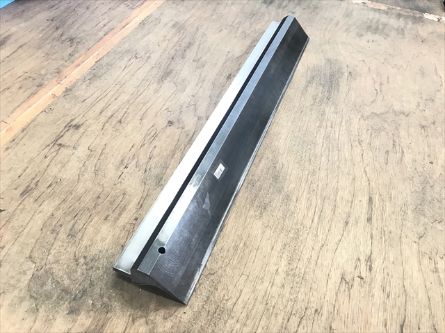 アマダ 金型 82