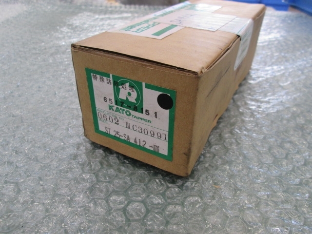  タップホルダー 新品 ST25-SA412-III