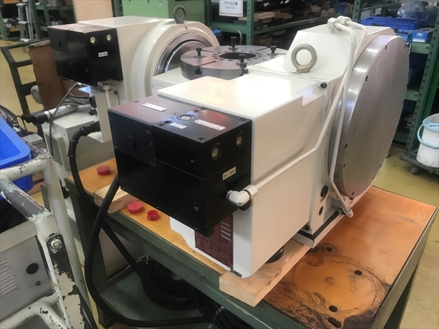 津田駒 NC傾斜円テーブル TN-320