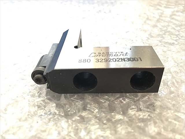 SANDVIK カートリッジ 880 329202N3001