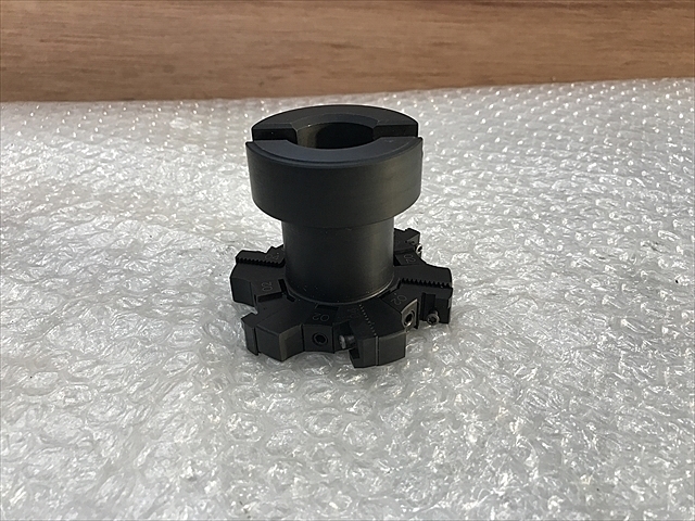 SANDVIK サイドカッター R331.32-080Q27FM