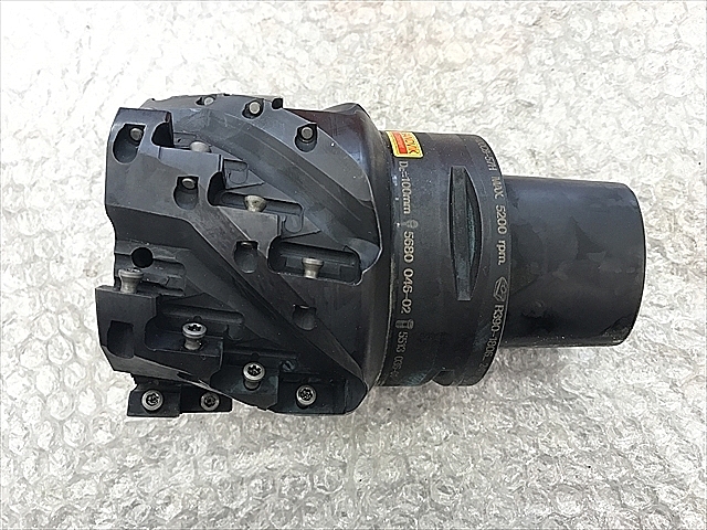 サンドビック 肩削りカッター R390-100C8-57H