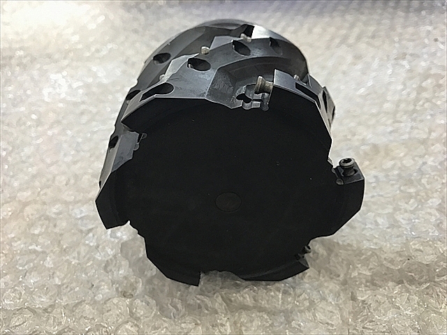サンドビック 肩削りカッター R390-100C8-57H