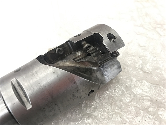 SANDVIK エンドミル R390-044C4-43L