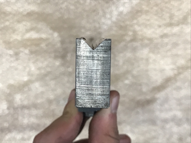 アマダ 金型 323