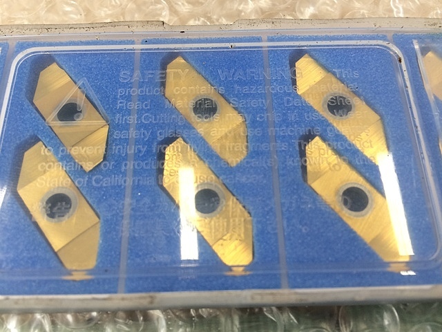 タンガロイ チップ 新品 JXBL8015F J740