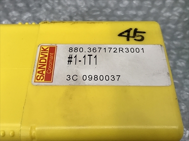 SANDVIK バイトホルダー 新品 880.367172R3001