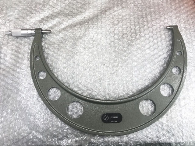 ミツトヨ 外側マイクロメーター OM-300(103-148A)