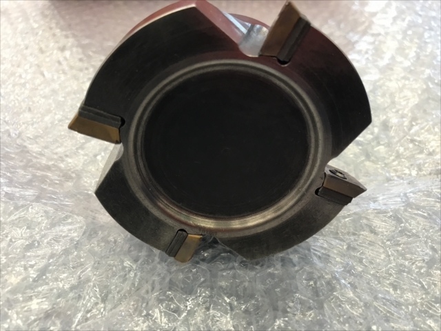 サンドビック フェイスミルカッター R290-080A32-12L