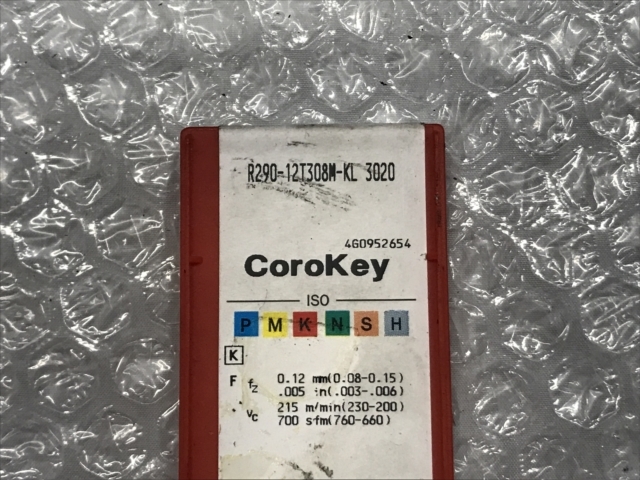サンドビック チップ 新品 R290-12T308M-KL 3020