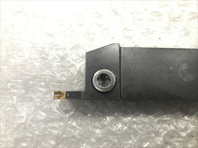 サンドビック バイトホルダー J-RF151.22-2525-40