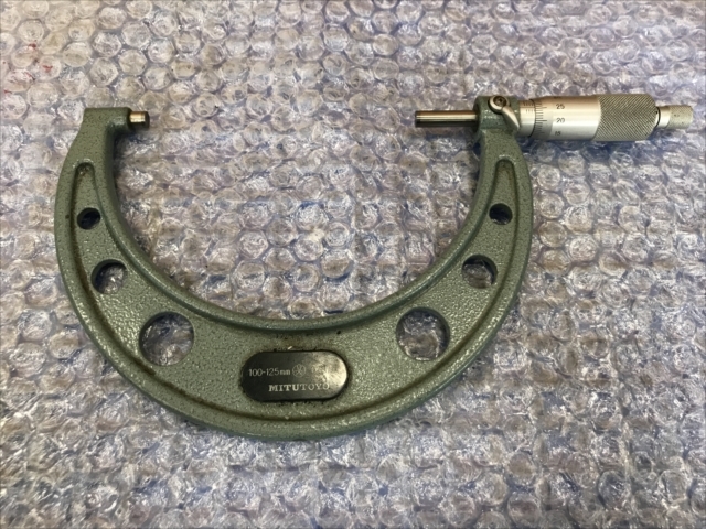 ミツトヨ 外側マイクロメーター OM-125(103-141)