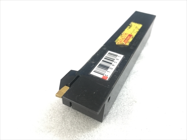 サンドビック バイトホルダー RF151.22-2525-20