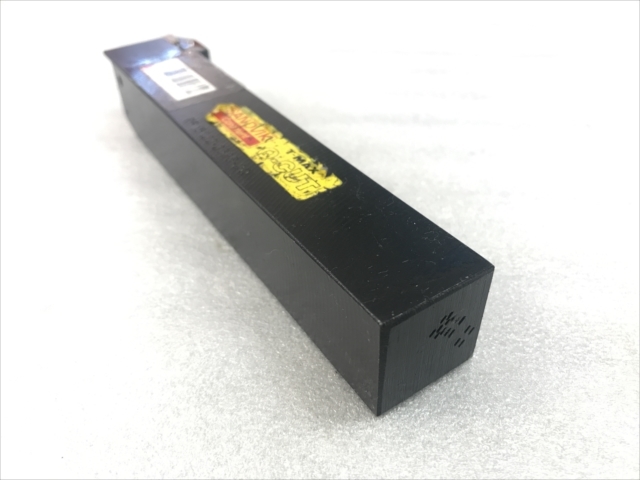 サンドビック バイトホルダー RF151.22-2525-20