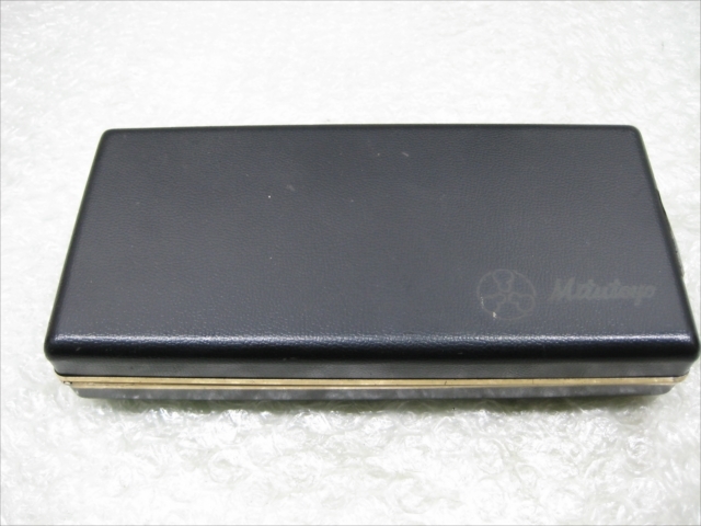 ミツトヨ ダイヤル外側マイクロメーター M820-50V(193-512)