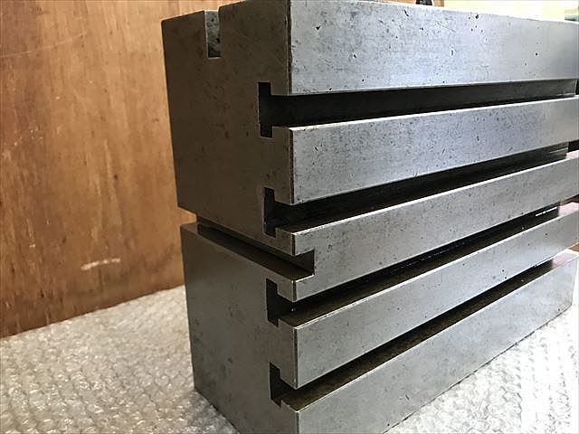 --,, イケール 