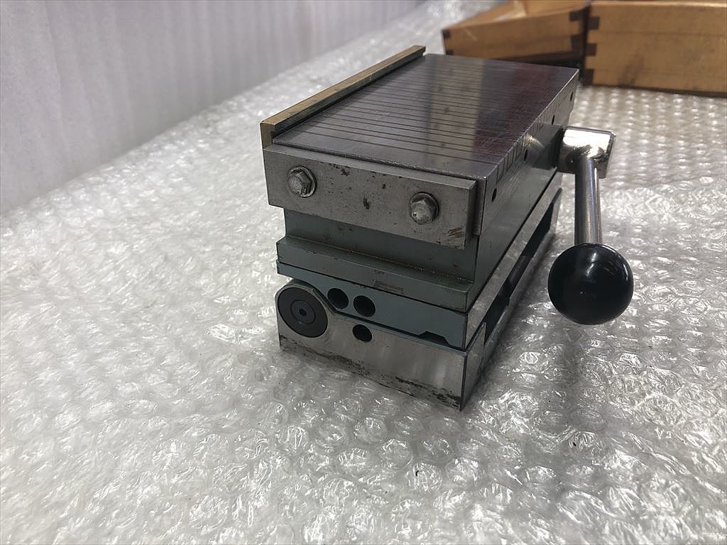 NEOTEC サインバー式永磁チャック SMC-713