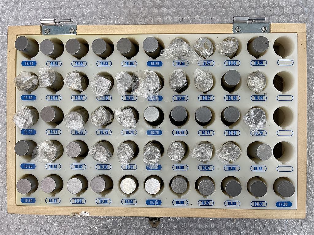 新潟精機 ピンゲージセット AA-16A/AA-16B