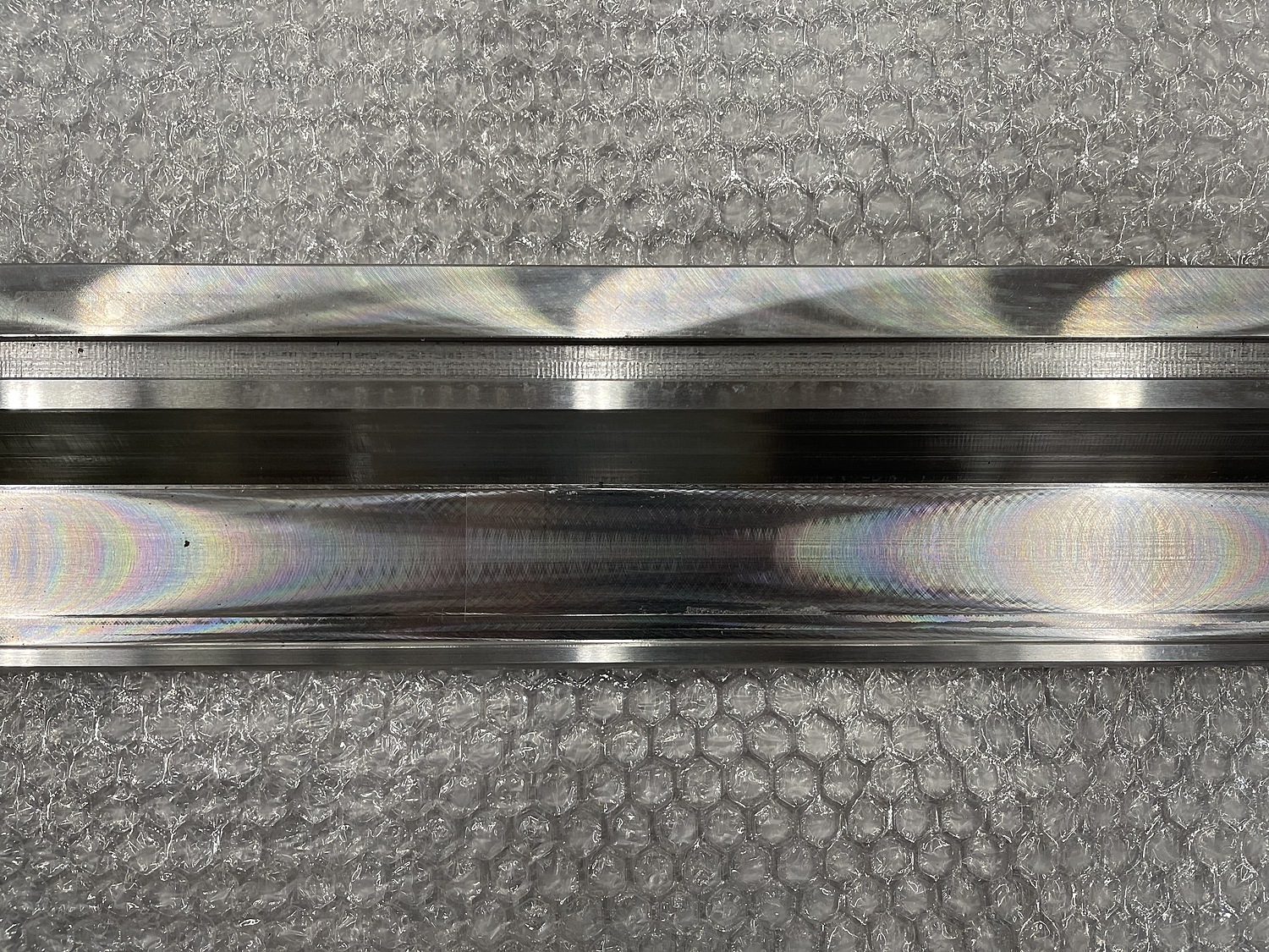 アマダ 金型 